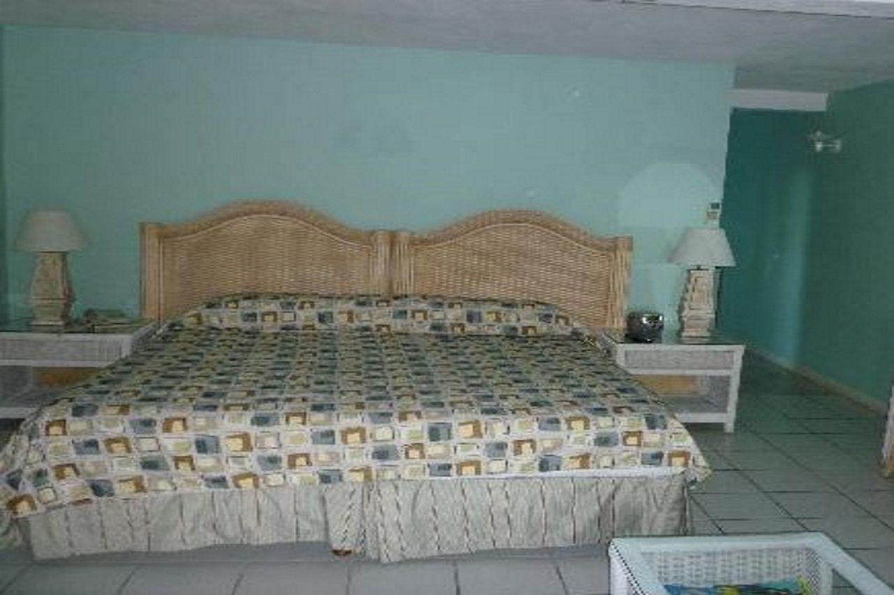 Dickenson Bay Trade Winds Hotel מראה חיצוני תמונה