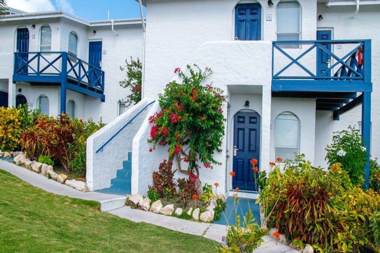 Dickenson Bay Trade Winds Hotel מראה חיצוני תמונה