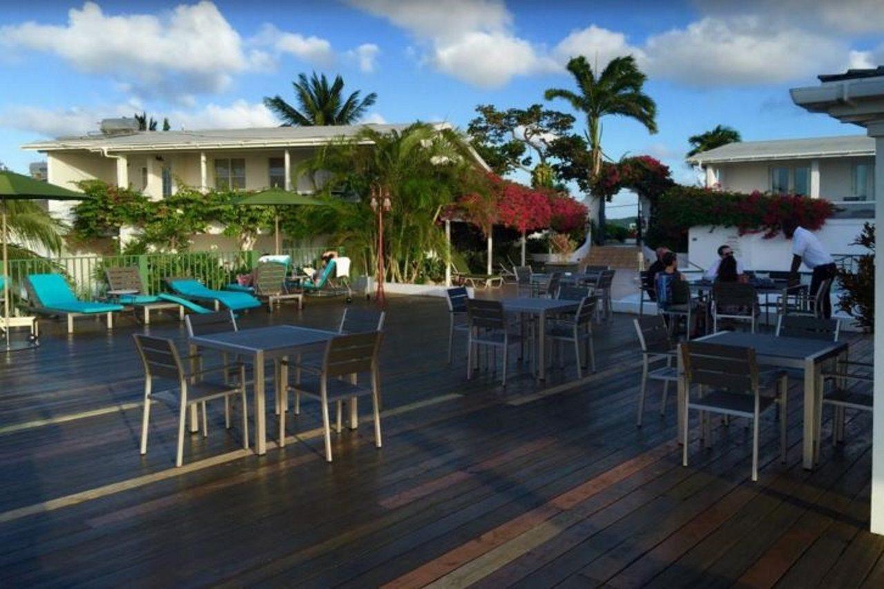 Dickenson Bay Trade Winds Hotel מראה חיצוני תמונה
