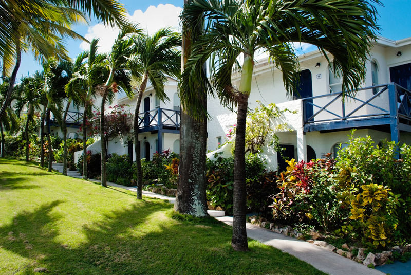 Dickenson Bay Trade Winds Hotel מראה חיצוני תמונה