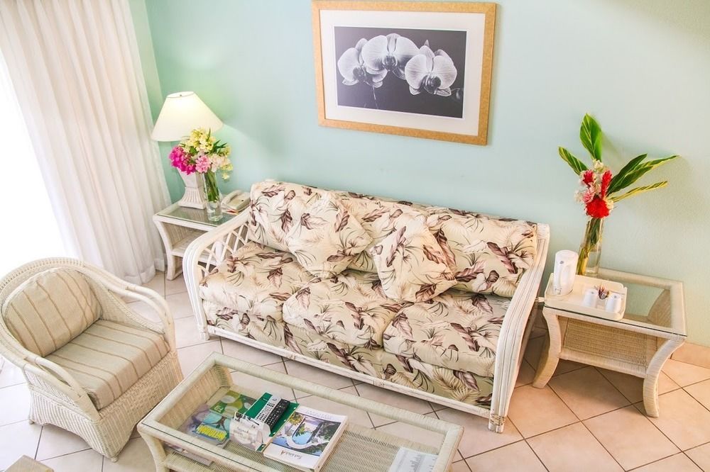 Dickenson Bay Trade Winds Hotel מראה חיצוני תמונה